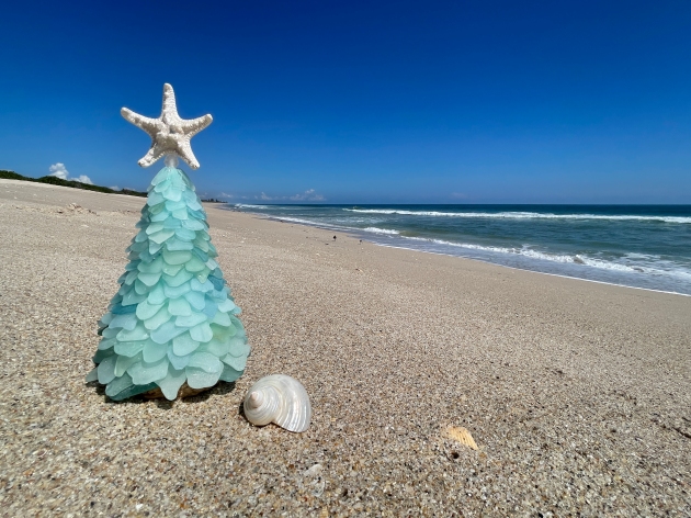 Blue Sea Glass Christmas Tree at Sebastian Beach, Florida